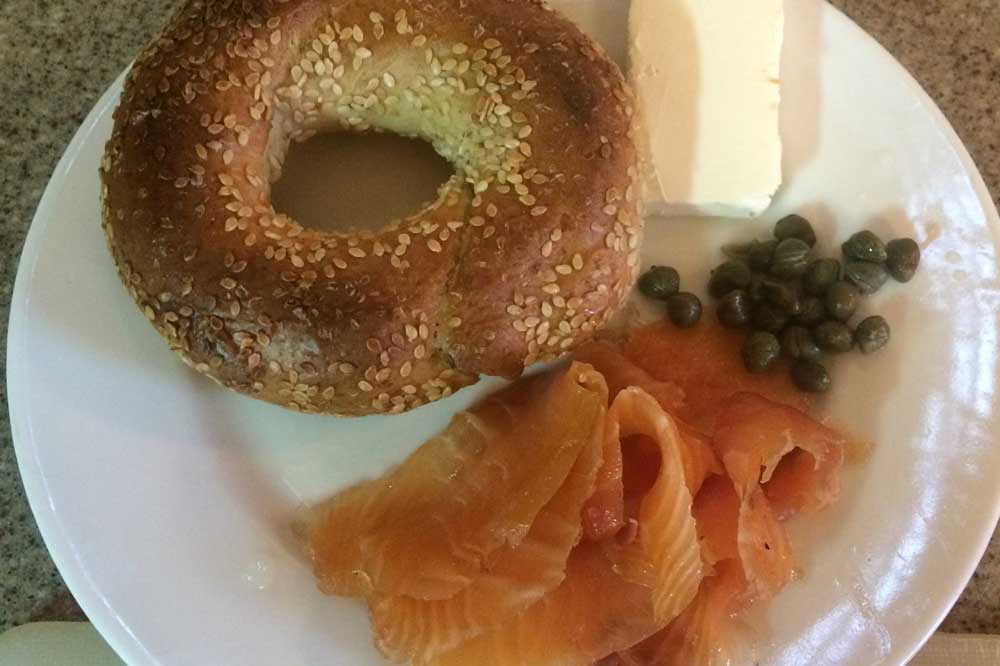 easy gravlax salmon for the holidays plated
